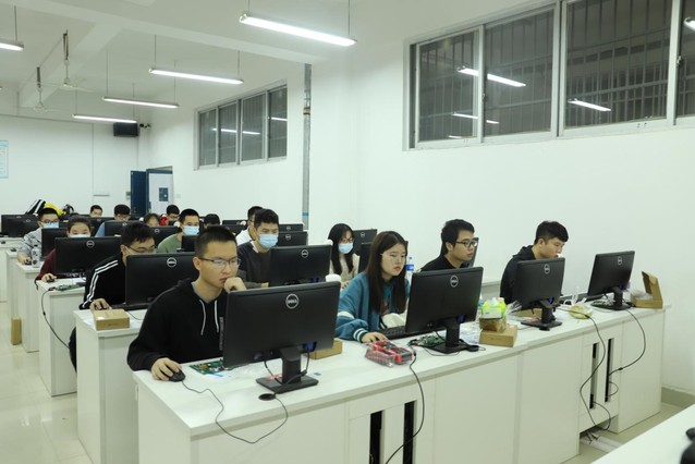 宜春學院承辦第十一屆“藍橋杯”江西賽區賽事，助力計算機軟硬件開發人才培養